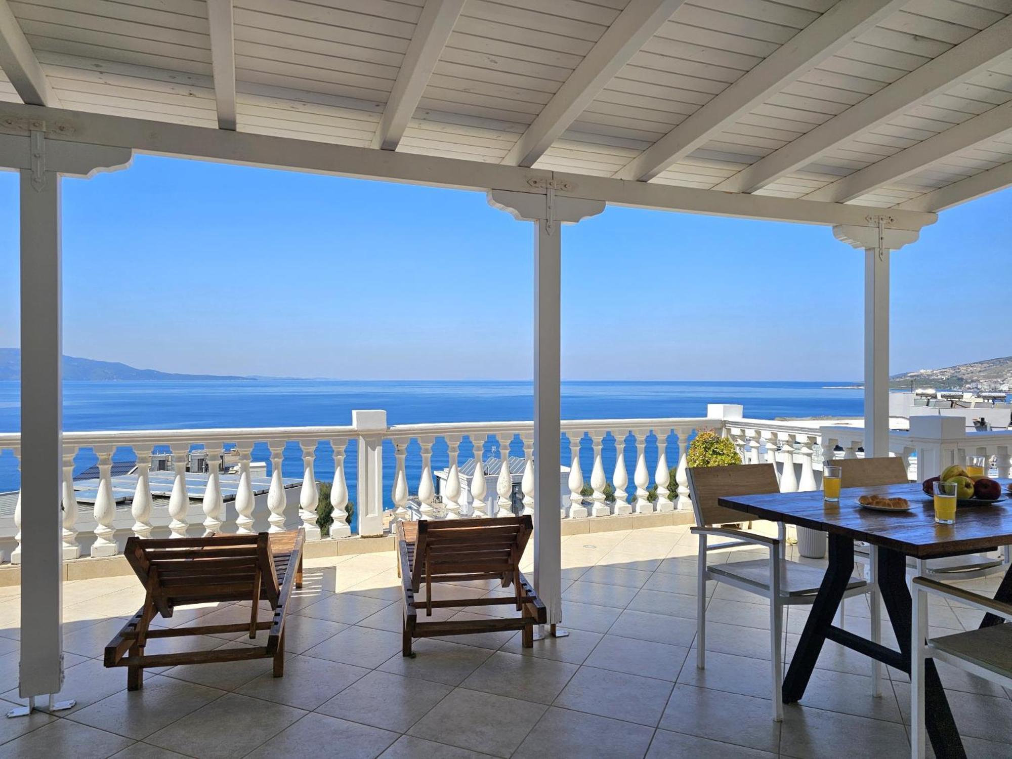 Happy Stay Eri Sarande Exterior photo