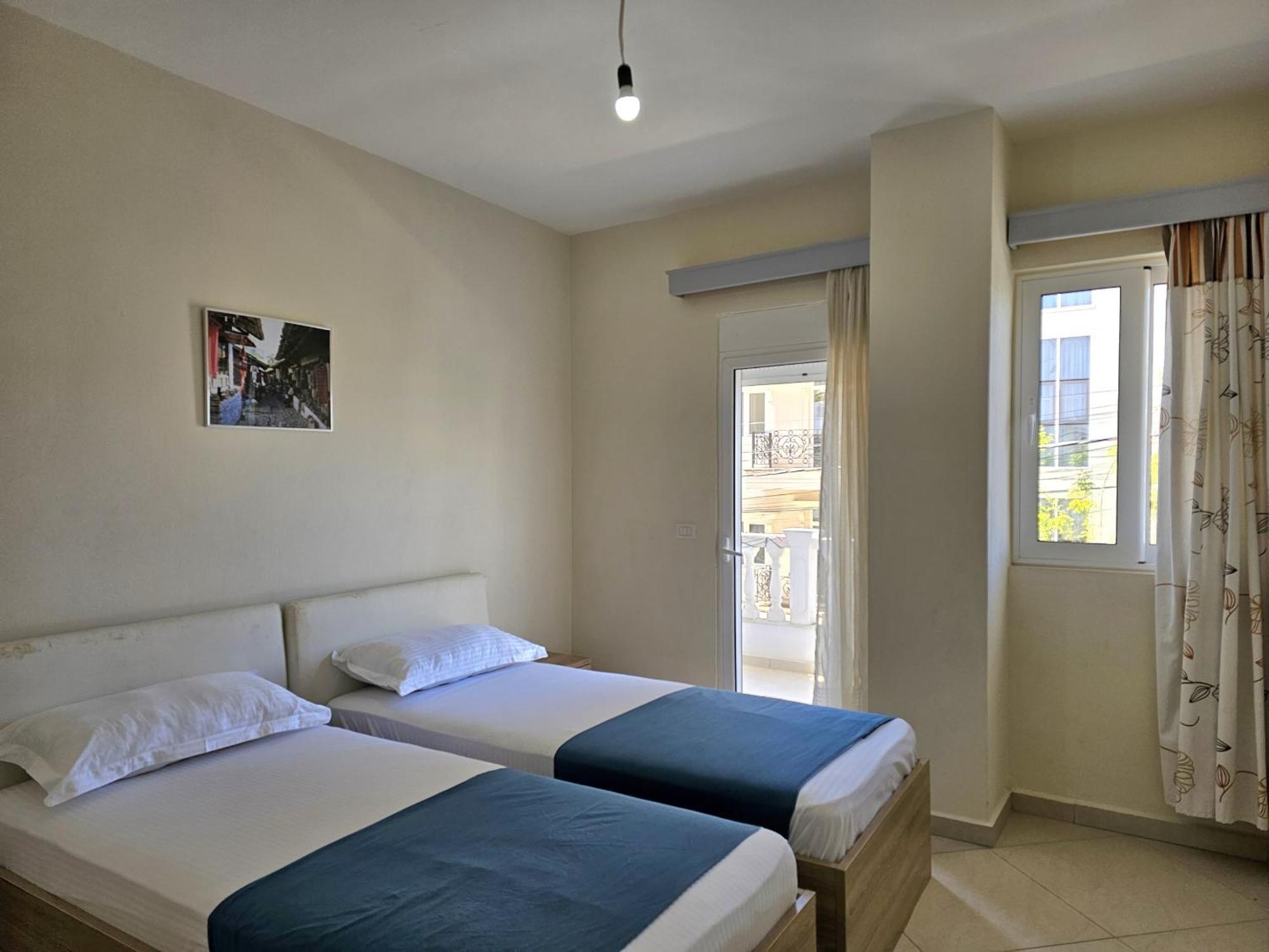 Happy Stay Eri Sarande Exterior photo