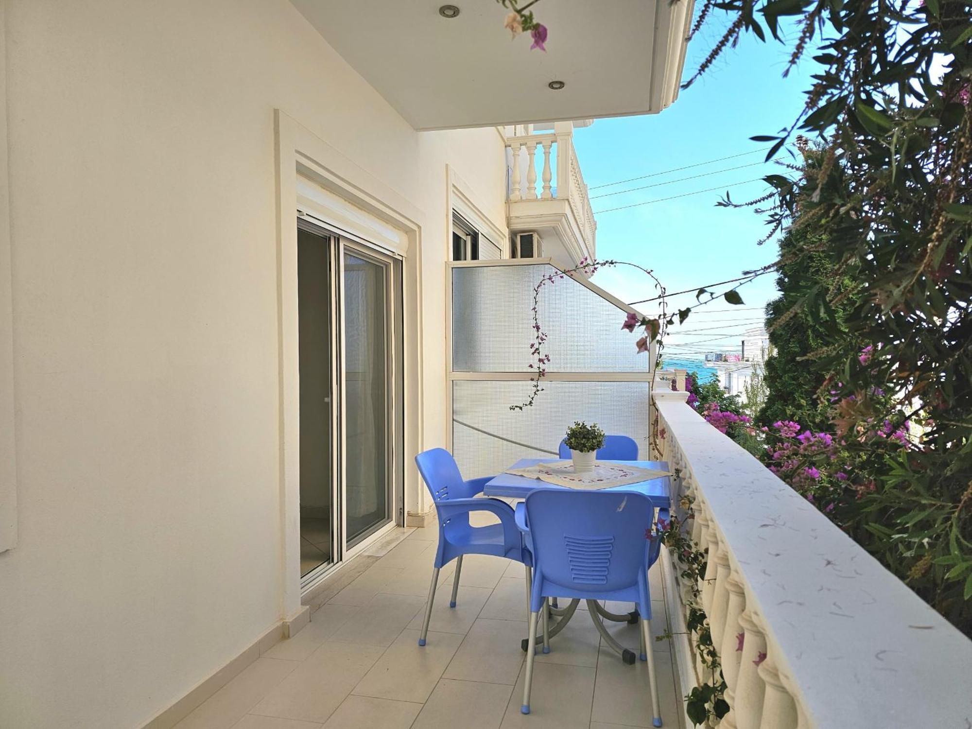 Happy Stay Eri Sarande Exterior photo