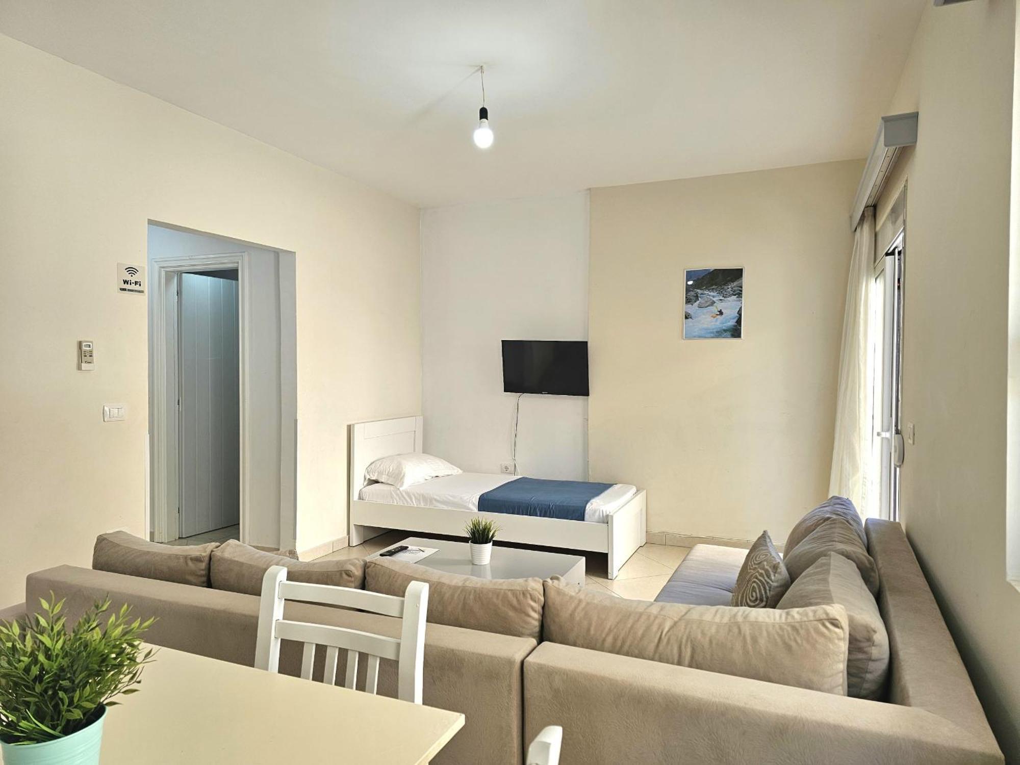 Happy Stay Eri Sarande Exterior photo